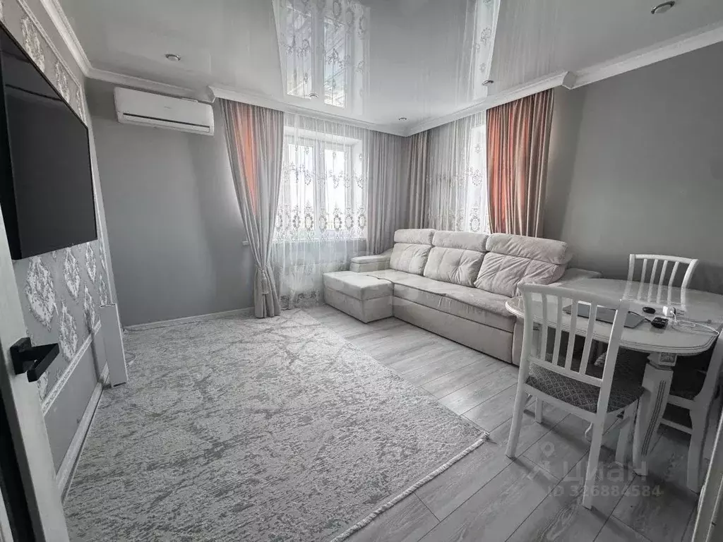 2-к кв. Тюменская область, Тюмень ул. Раушана Абдуллина, 2к1 (51.8 м) - Фото 1