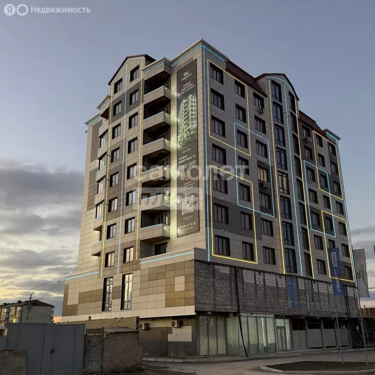 2-комнатная квартира: город Кизилюрт, улица Гагарина, 110 (84 м) - Фото 1