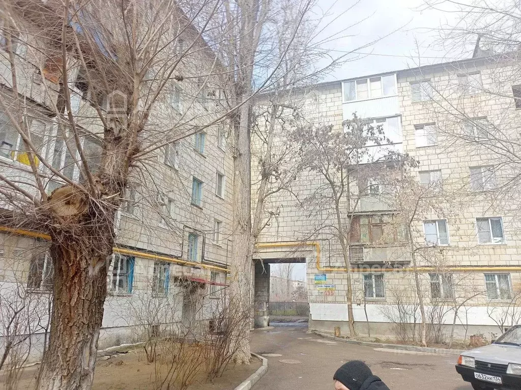 2-к кв. Волгоградская область, Волгоград ул. Кирова, 125 (45.0 м) - Фото 2
