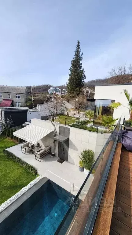 Дом в Краснодарский край, Сочи ул. Ручей Видный (200 м) - Фото 0