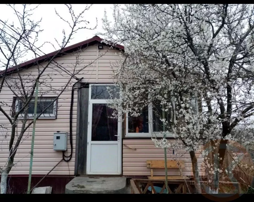 Дом в Крым, Сакский район, Суворовское с/пос, Оазис СНТ 114 (36 м) - Фото 1