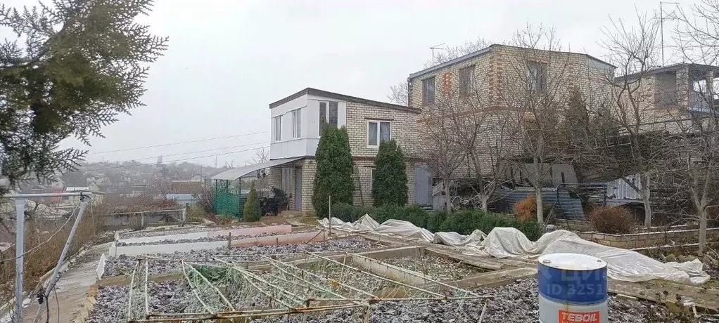 Дом в Волгоградская область, Городищенский район, Ерзовское городское ... - Фото 1