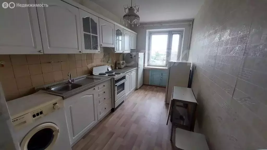 4-комнатная квартира: Тюмень, Транспортная улица, 106 (76.4 м) - Фото 0