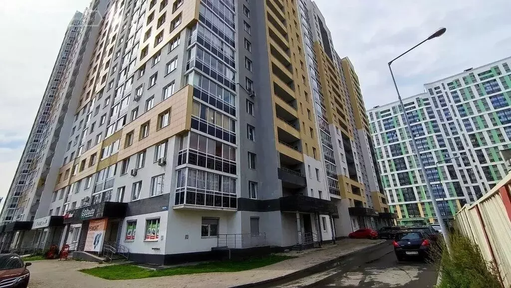 1-комнатная квартира: Екатеринбург, улица Старых Большевиков, 3 (43.6 ... - Фото 2