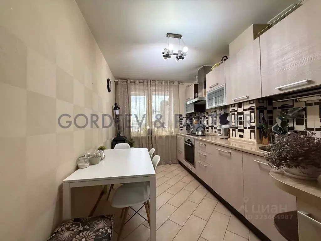 2-к кв. Татарстан, Казань Чистопольская ул., 14 (63.1 м) - Фото 0