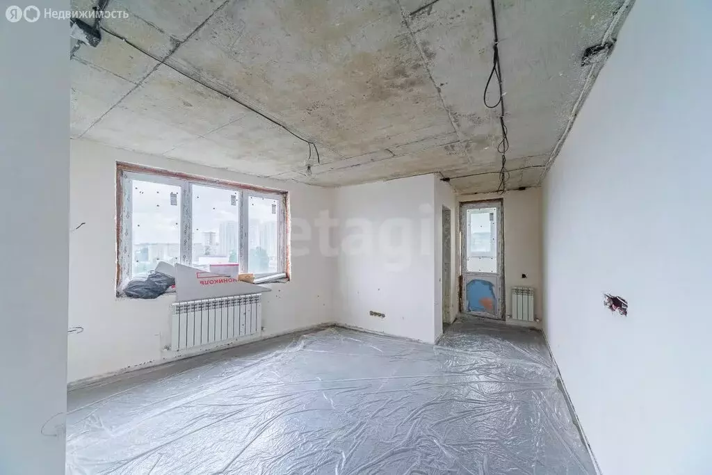 3-комнатная квартира: Саратов, улица имени И.В. Мичурина, 18/68 (68 м) - Фото 1