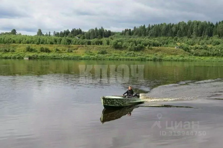 Участок в Вологодская область, Сокольский муниципальный округ, д. ... - Фото 0