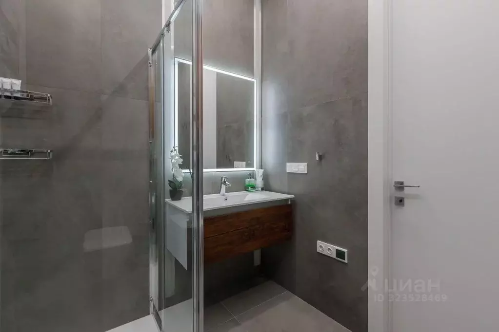 2-к кв. Москва 1-й Красногвардейский проезд, 22 (70.0 м) - Фото 2