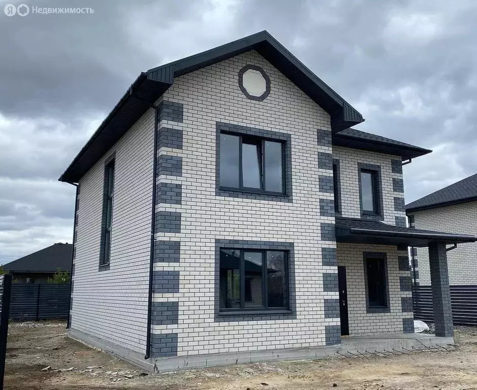 Дом в посёлок Мичуринский, город-курорт Юга (130 м) - Фото 2