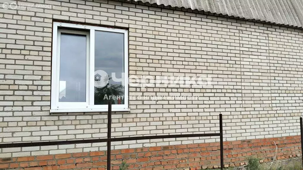 Дом в Каменск-Шахтинский, микрорайон Лиховской, улица Пушкина, 267 (64 ... - Фото 2