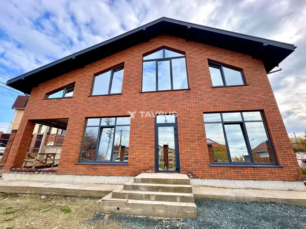 Дом в Крым, Симферополь ул. Зуйская (223 м) - Фото 1