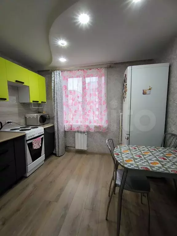 1-к. квартира, 35 м, 5/5 эт. - Фото 0