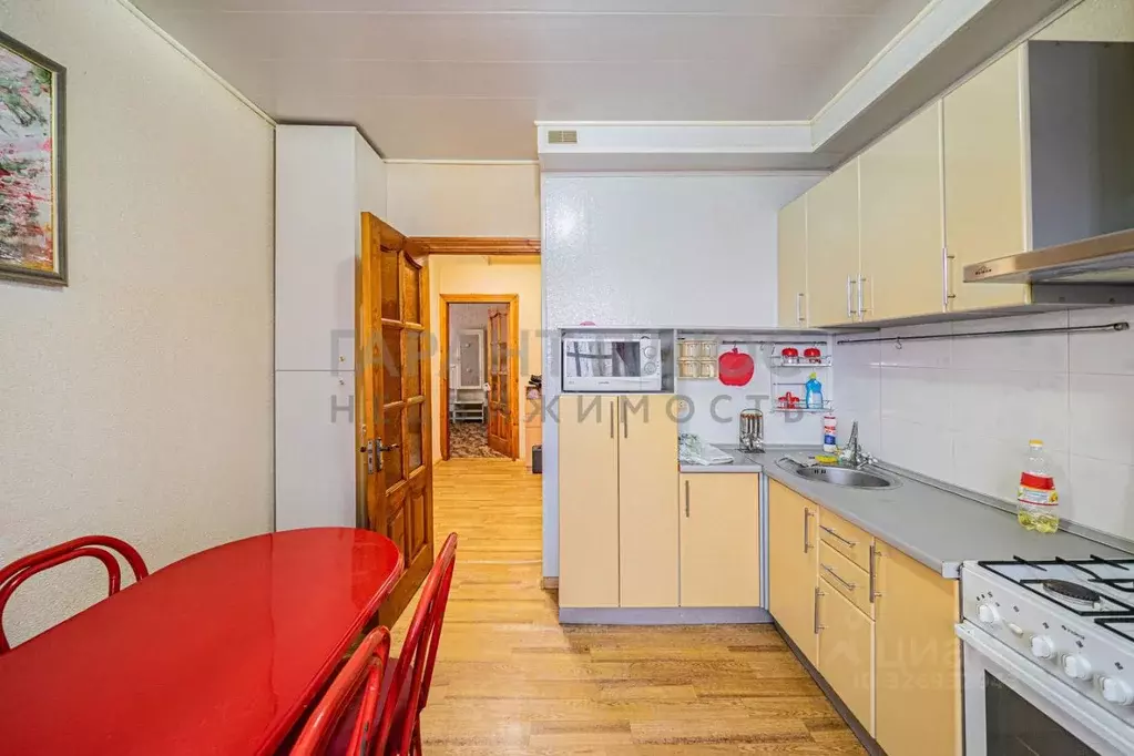 4-к кв. Липецкая область, Липецк 9-й мкр, 11 (70.0 м) - Фото 1