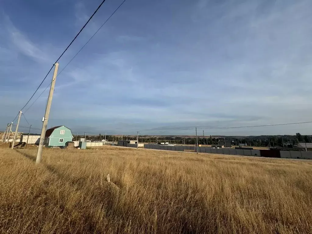 Участок в Севастополь с. Полюшко, ул. Александра Боброва (4.0 сот.) - Фото 1