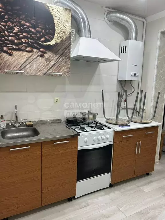 1-к. квартира, 40 м, 2/5 эт. - Фото 0