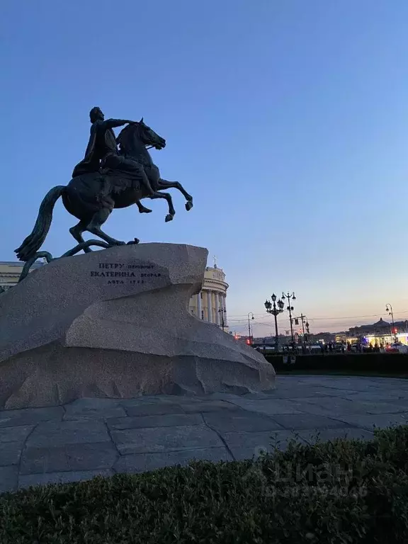 1-к кв. Санкт-Петербург Малая Морская ул., 15 (30.0 м) - Фото 1