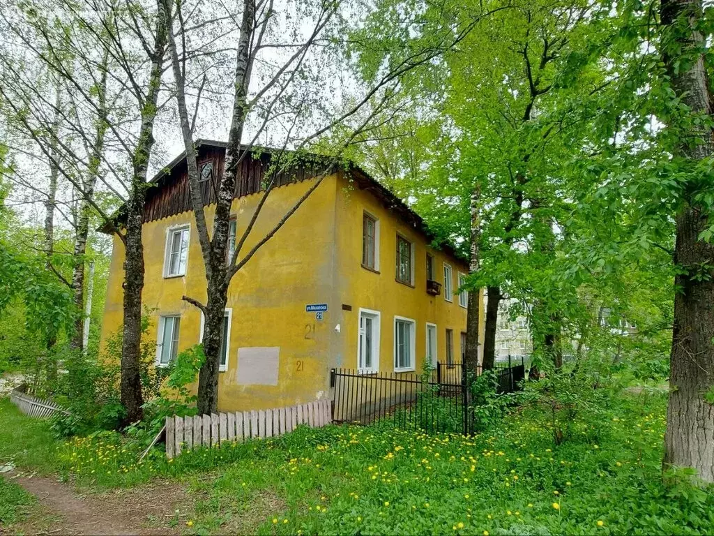 2-комнатная квартира: Бор, улица Махалова, 21 (37.9 м) - Фото 0