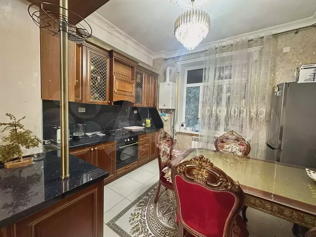 2-к. квартира, 60 м, 2/5 эт. - Фото 1