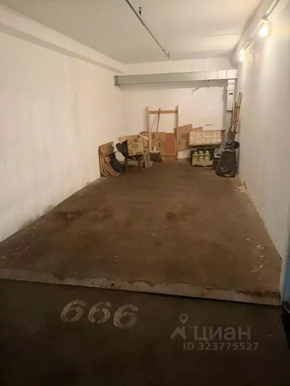 Гараж в Москва Краснодарская ул., 72к1 (18 м) - Фото 1