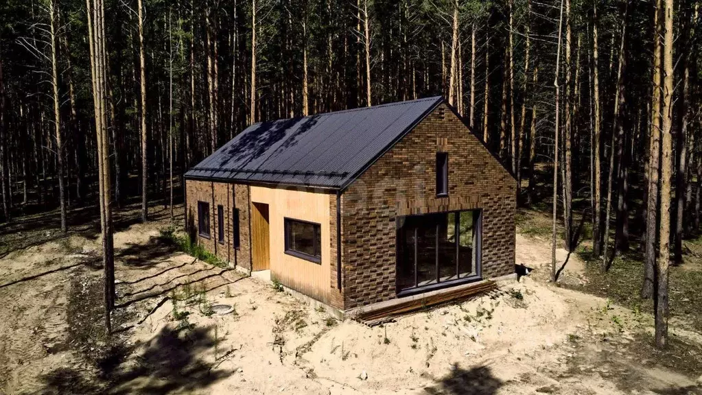 Дом в Томская область, Томский район, Зоркальцевское с/пос, пос. ... - Фото 1