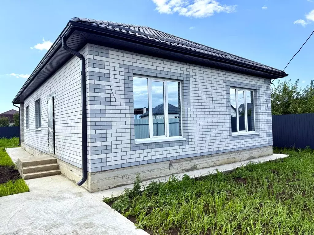 Коттедж в Адыгея, Тахтамукайский район, Козет аул Шоссейная ул. (90 м) - Фото 1