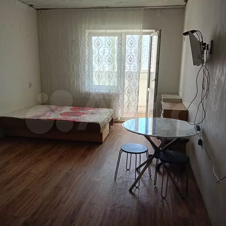 1-к. квартира, 42 м, 4/17 эт. - Фото 0