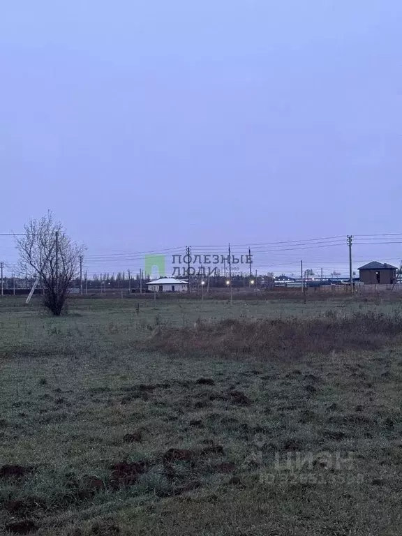 Участок в Крым, Сакский район, с. Лесновка ул. Садовая (6.5 сот.) - Фото 1