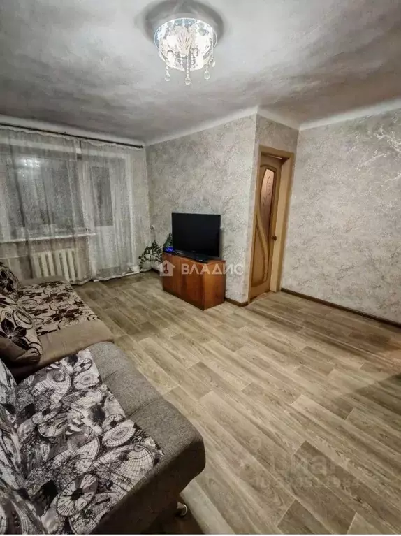 1-к кв. Бурятия, Улан-Удэ просп. 50-летия Октября, 3 (32.1 м) - Фото 1