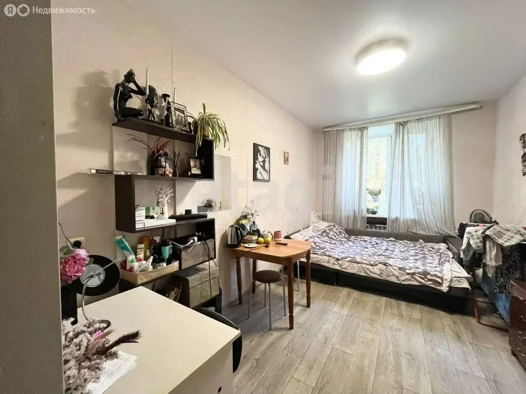 1к в 3-комнатной квартире (14 м) - Фото 1