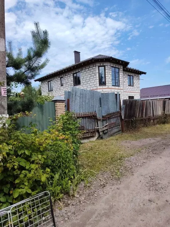 Дом в Ленинградская область, Всеволожск просп. Толстого, 15 (262 м) - Фото 0