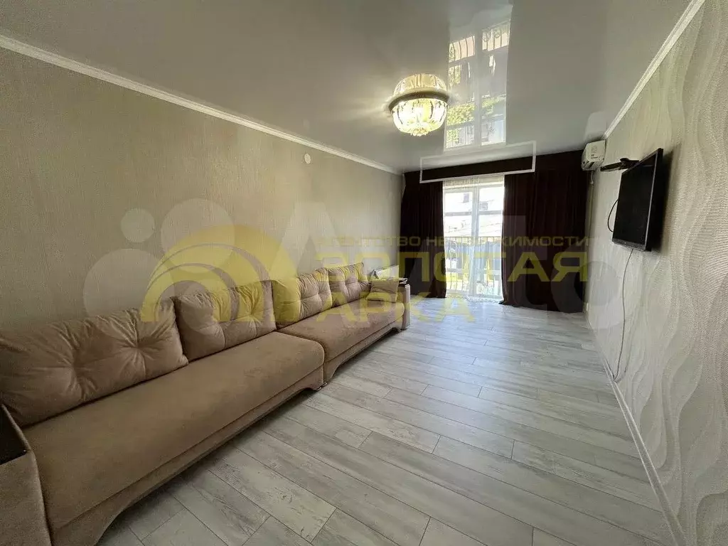 3-к. квартира, 83,6 м, 2/2 эт. - Фото 1