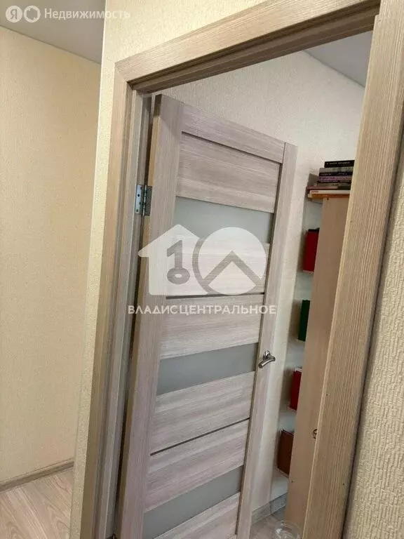 2-комнатная квартира: Бердск, Вокзальная улица, 4 (43.9 м) - Фото 0