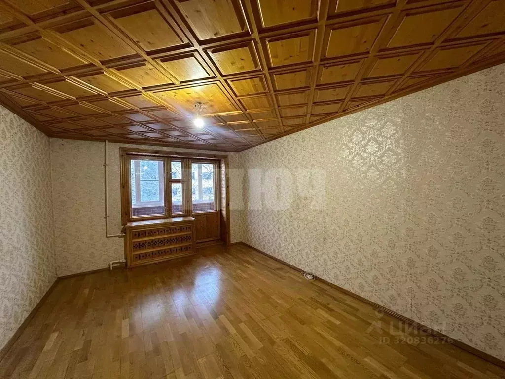 3-к кв. Вологодская область, Сокол Архангельская ул., 39 (60.0 м) - Фото 1