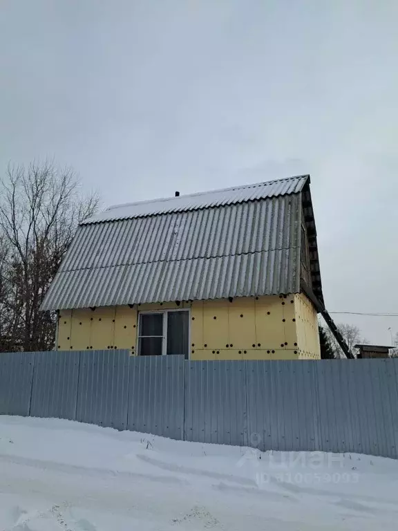 Дом в Кемеровская область, Кемерово ул. Есенина (28 м) - Фото 1