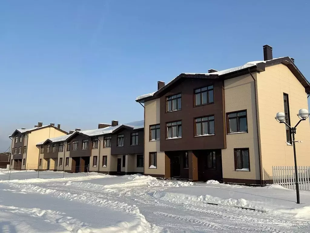 Таунхаус в Московская область, Щелково городской округ, Варежки-3 кп  ... - Фото 0