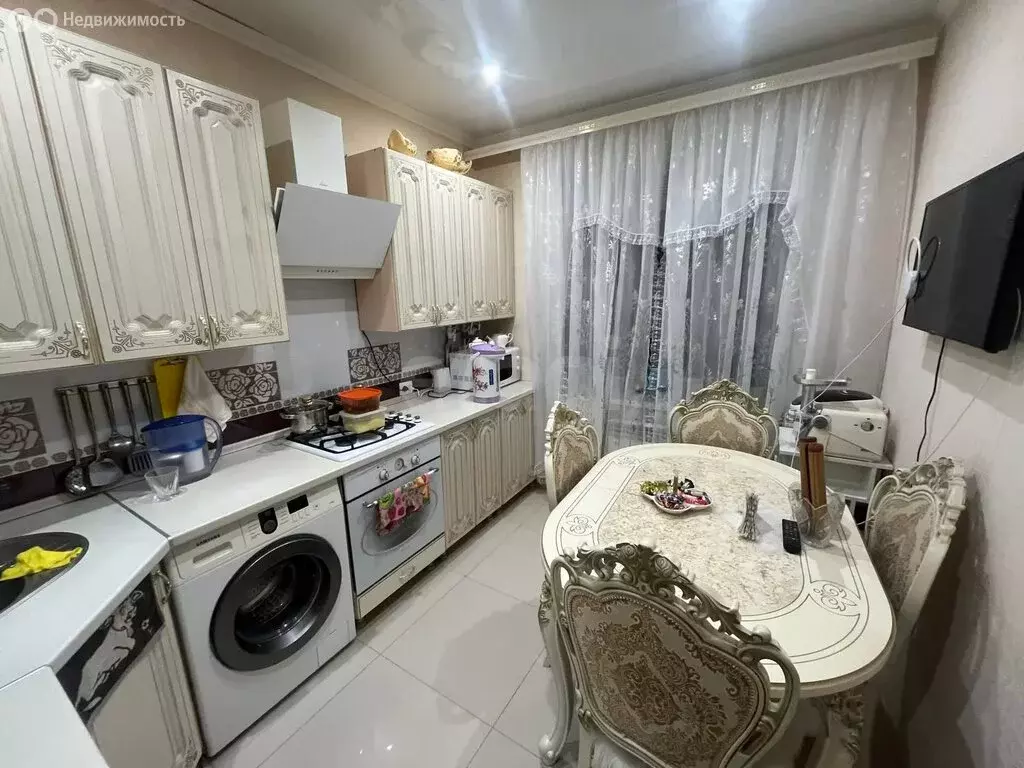 2-комнатная квартира: Владикавказ, улица Зураба Магкаева, 83к5 (57 м) - Фото 1