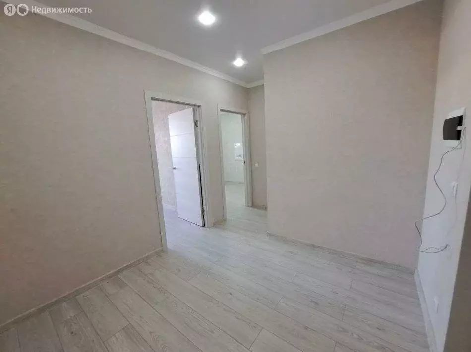 1-комнатная квартира: Краснодар, улица Западный Обход, 1 (40.5 м) - Фото 0