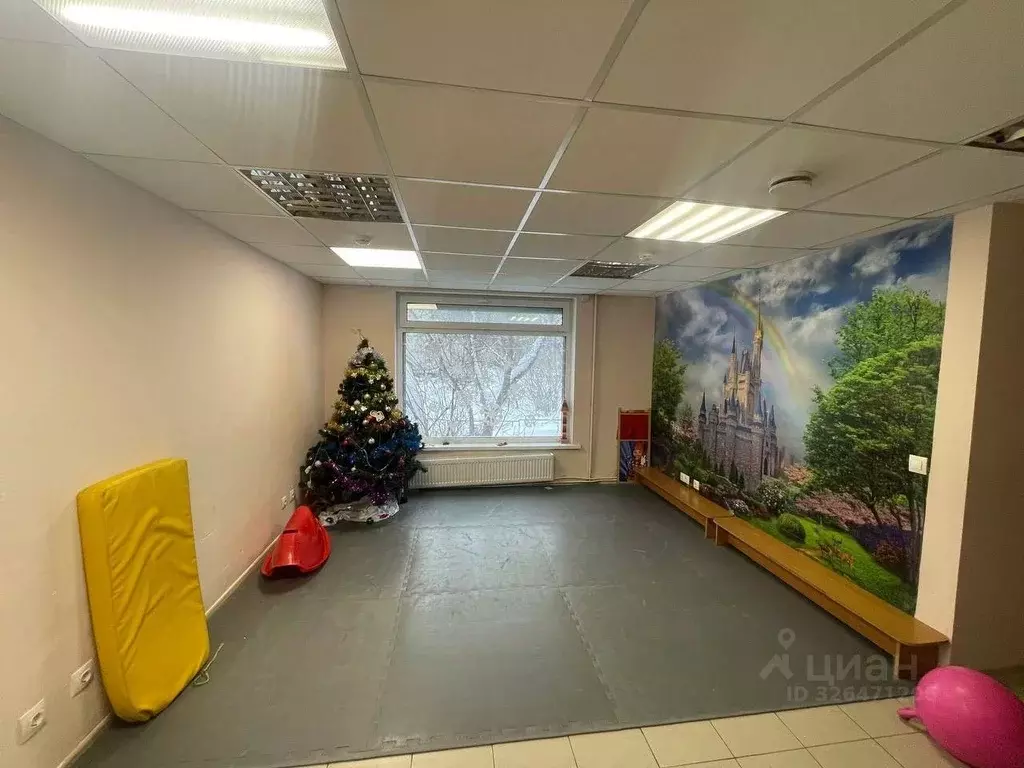 Офис в Свердловская область, Екатеринбург ул. Металлургов, 18А (62 м) - Фото 1