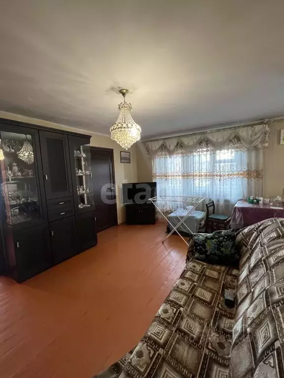 4-к кв. Бурятия, Улан-Удэ Ермаковская ул., 39 (64.0 м) - Фото 0