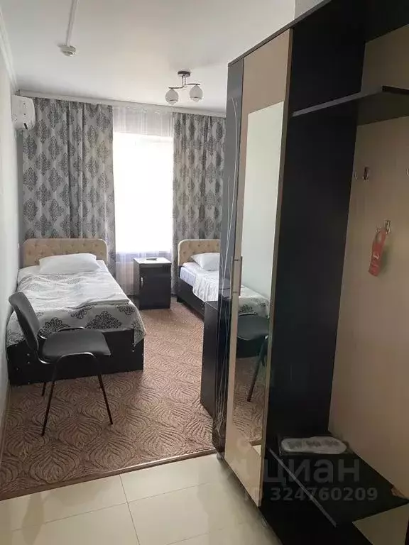 Комната Ставропольский край, Нефтекумск пл. Ленина, 2 - Фото 1