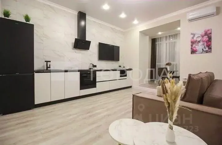 2-к кв. Алтайский край, Барнаул ул. Энтузиастов, 59 (60.0 м) - Фото 1