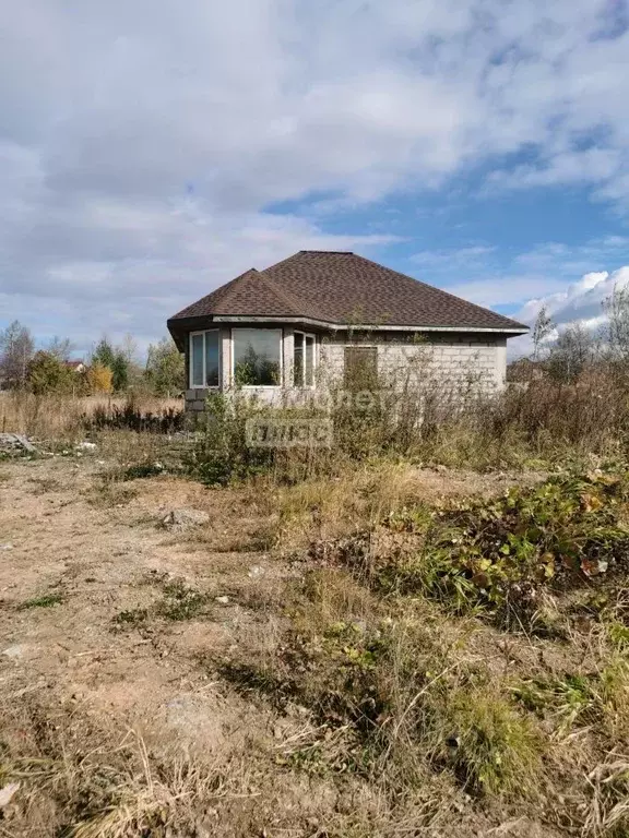 Дом в Сахалинская область, Анивский городской округ, с. Мицулевка ул. ... - Фото 1
