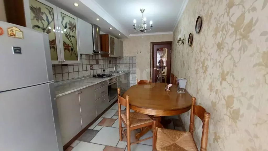 3-к кв. Северная Осетия, Владикавказ Кырджалийская ул., 5/2 (75.0 м) - Фото 1