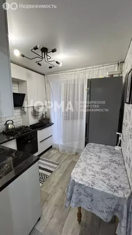 1-комнатная квартира: Октябрьский, Комсомольская улица, 27 (30.8 м) - Фото 1