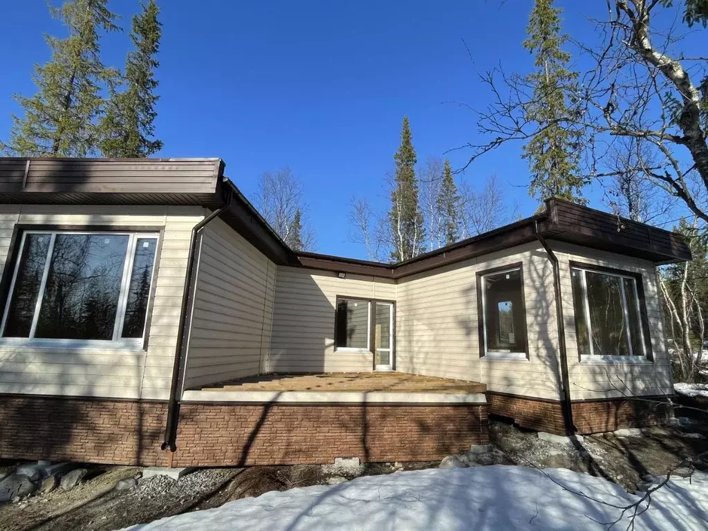 Дом в Мурманская область, Кольский муниципальный округ, Мурмаши пгт, ... - Фото 1