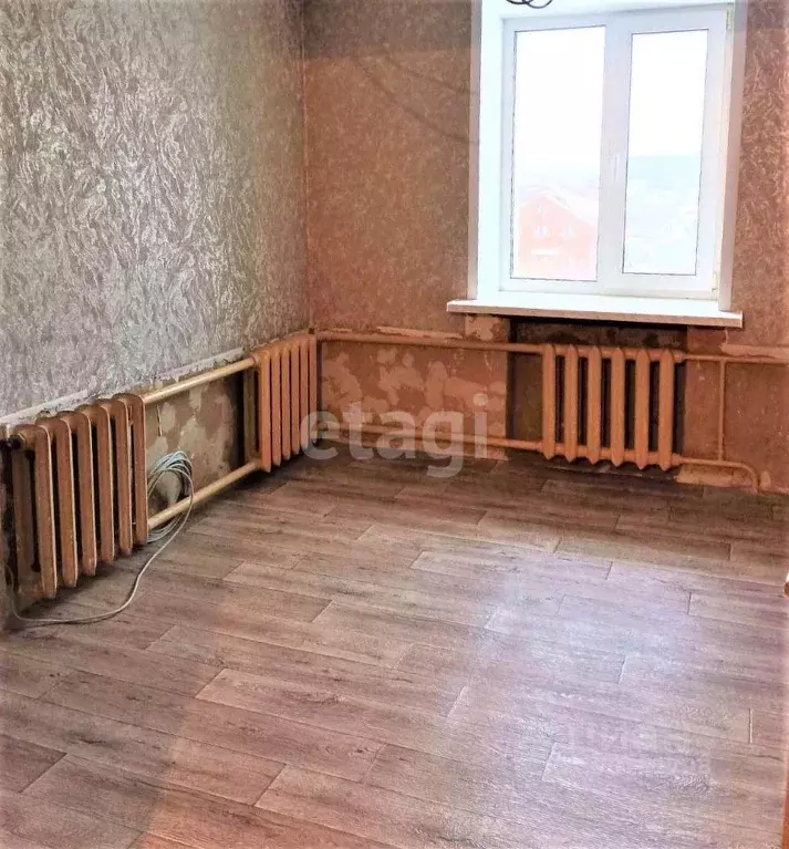 3-к кв. Брянская область, Жуковка Советская ул., 19 (58.0 м) - Фото 1