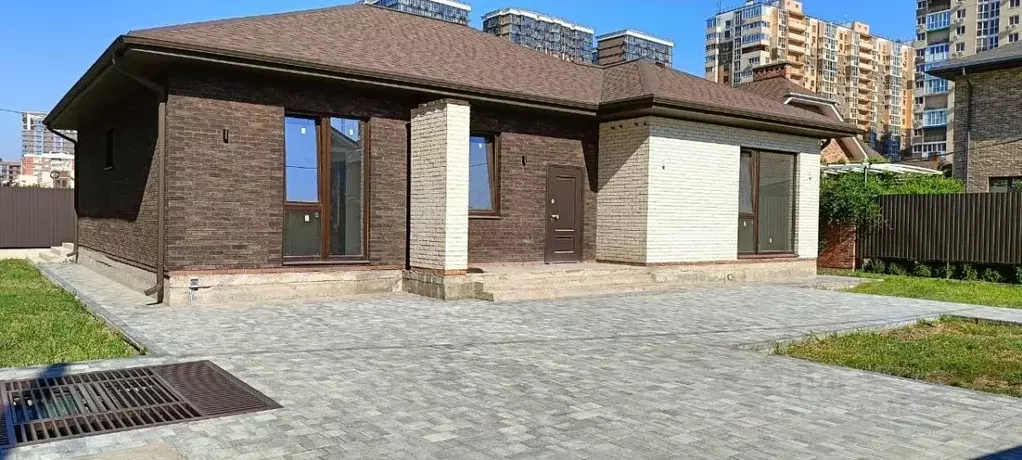 Дом в Краснодарский край, Краснодар проезд 1-й Лиговский, 5 (145 м) - Фото 1