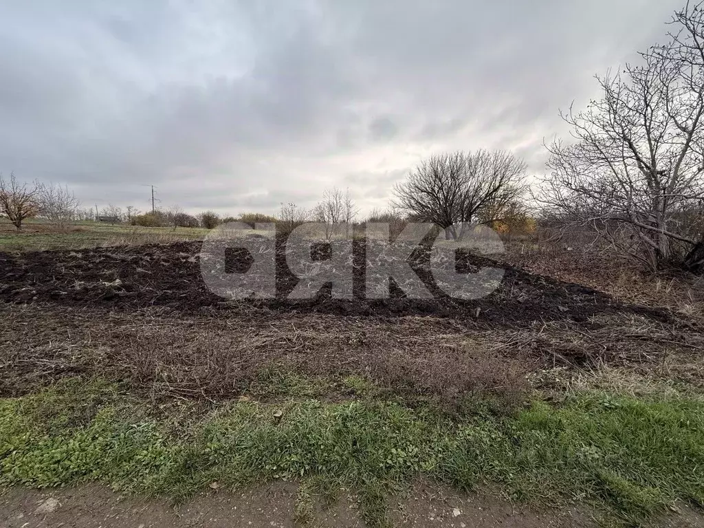 Участок в Краснодарский край, Кореновское городское поселение, ... - Фото 1