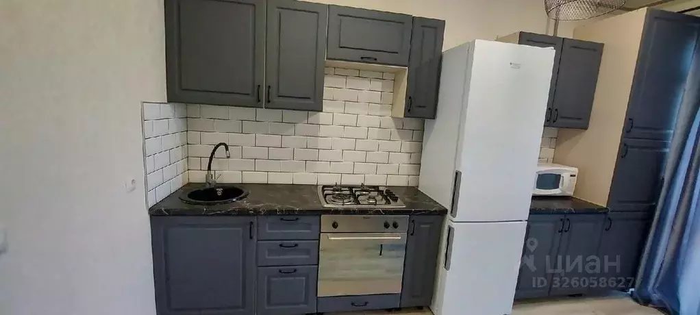 1-к кв. Татарстан, с. Высокая Гора ул. Рождественская, 8Б (33.0 м) - Фото 1