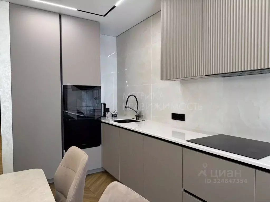 2-к кв. Тюменская область, Тюмень Харьковская ул., 72Б (74.5 м) - Фото 2